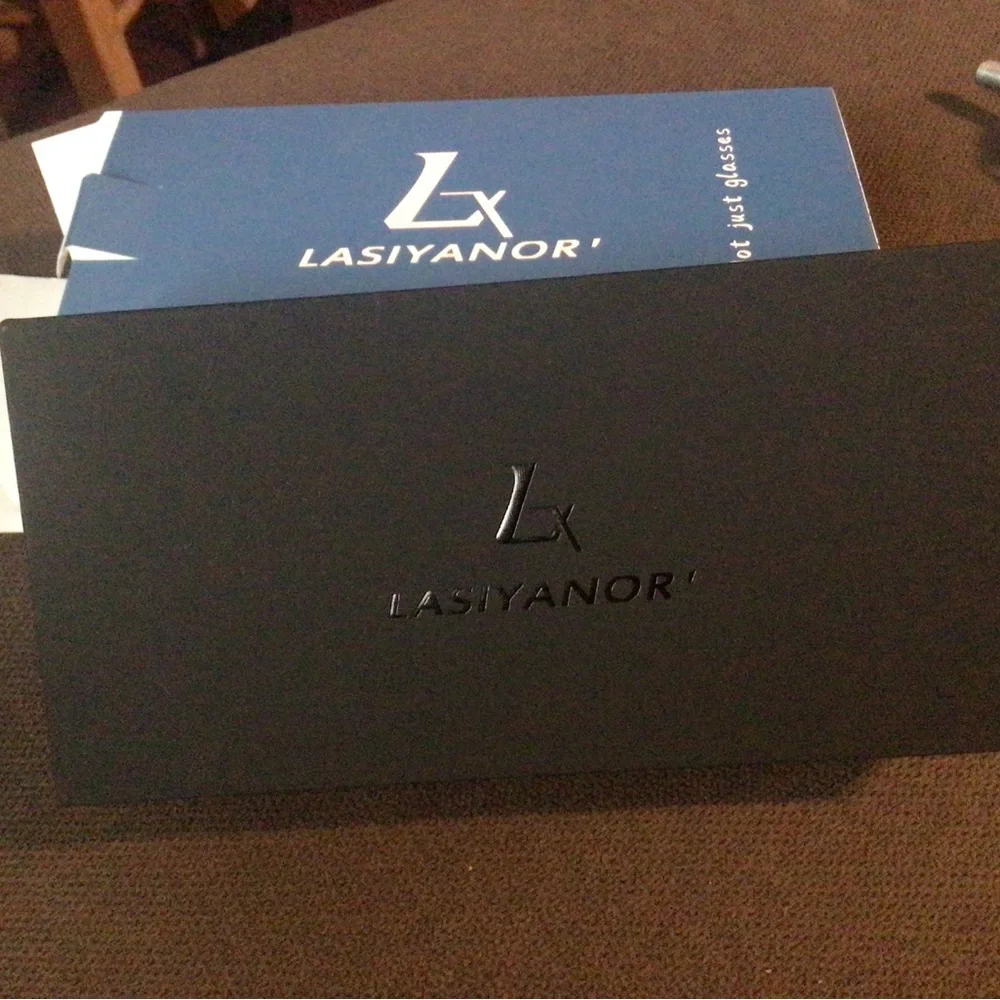 Sold - Picture 3 of 3